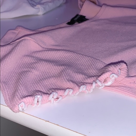 A pink forever 21 shirt - Picture 2 of 3